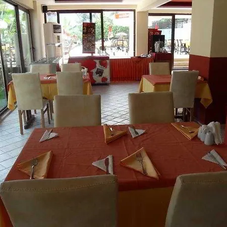 Otel Grove 2*