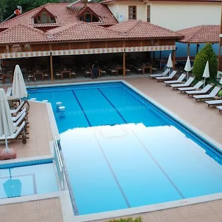 Otel Grove 2*