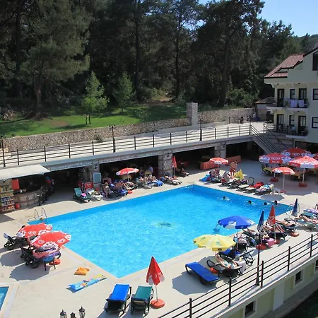 Grove Otel